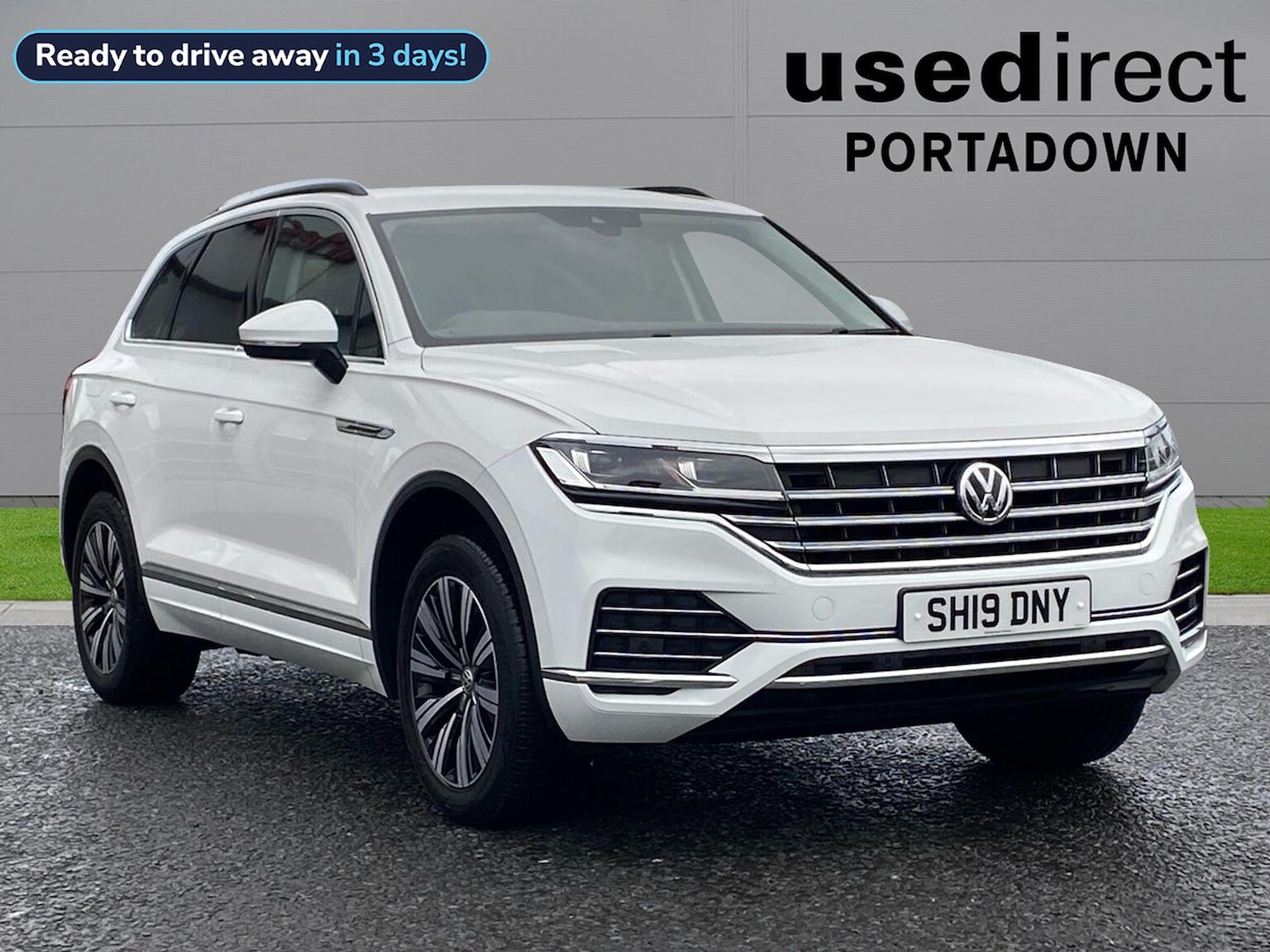 Main listing image - Volkswagen Touareg