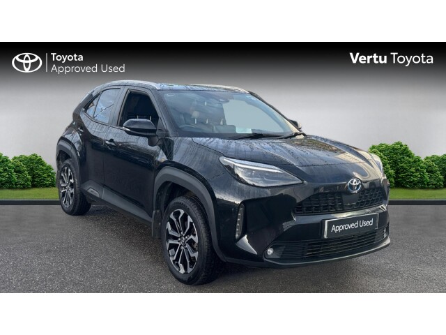 Main listing image - Toyota Yaris Cross