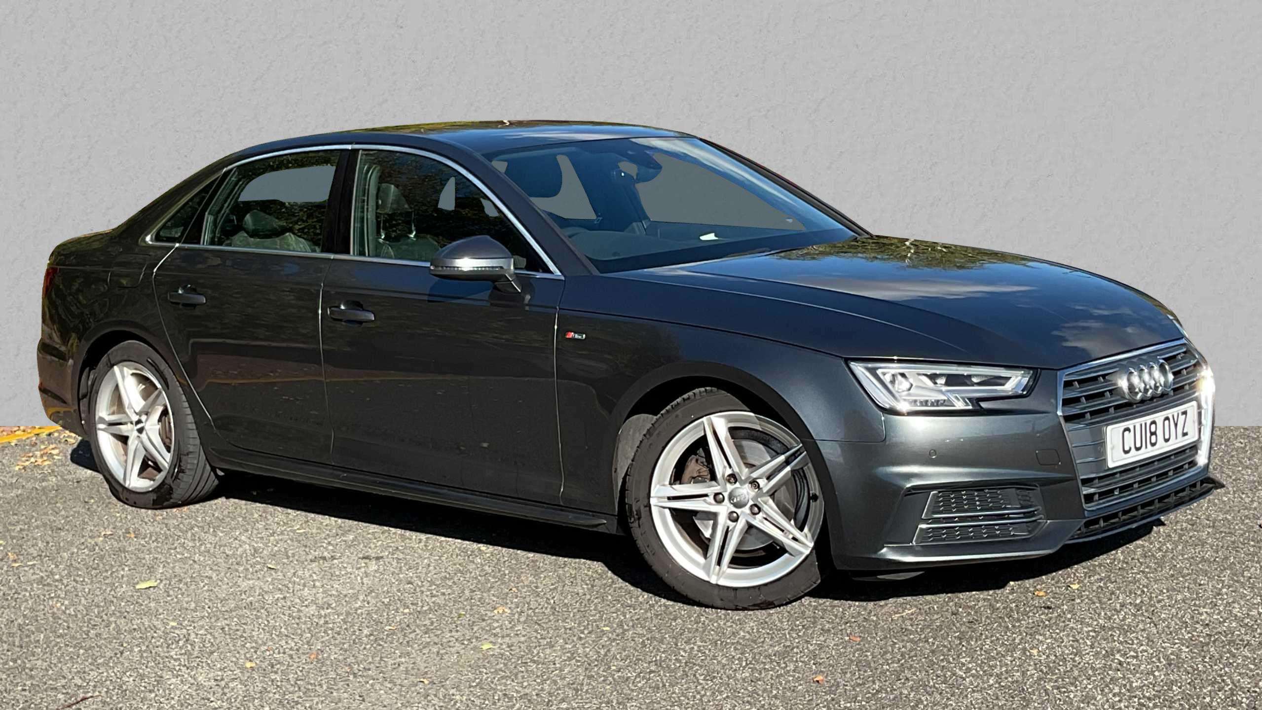 Main listing image - Audi A4