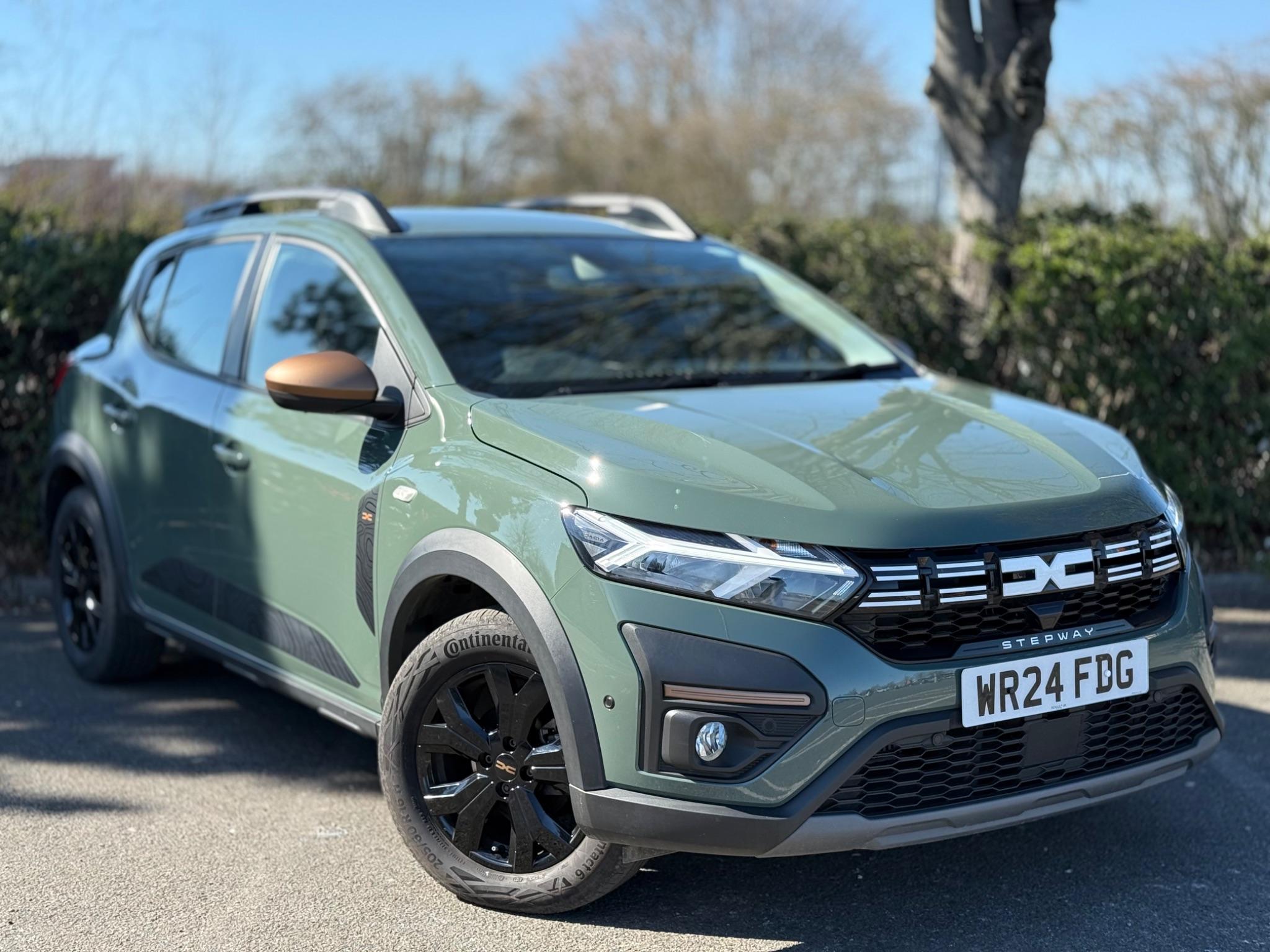 Main listing image - Dacia Sandero Stepway