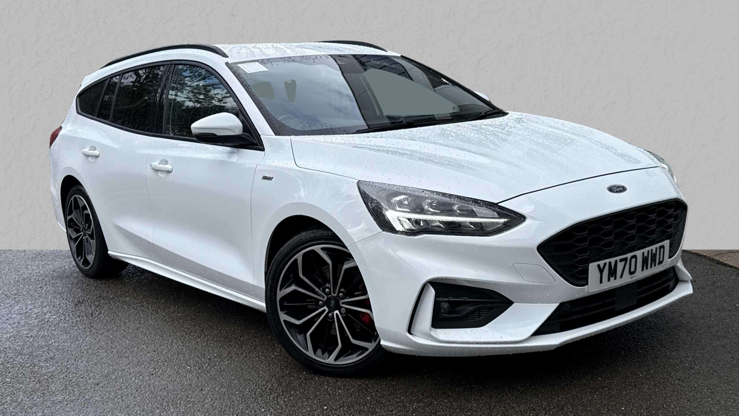 Main listing image - Ford Focus Estate