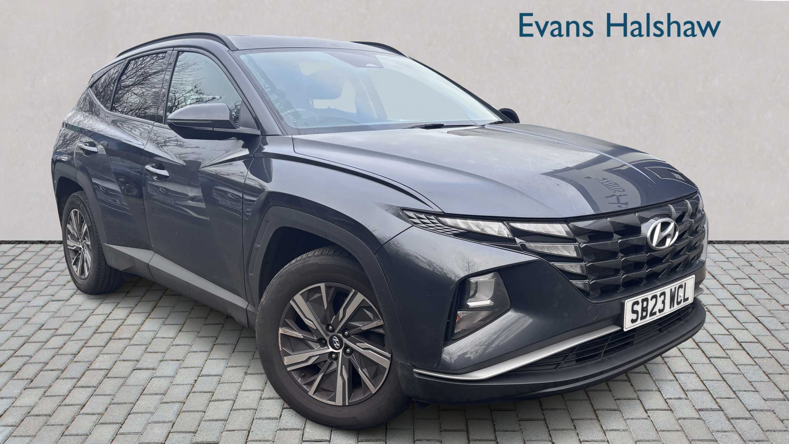 Main listing image - Hyundai Tucson