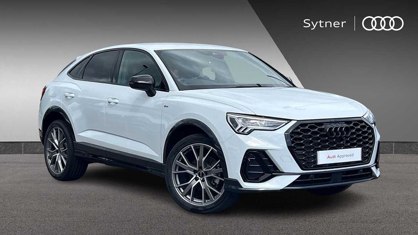 Main listing image - Audi Q3