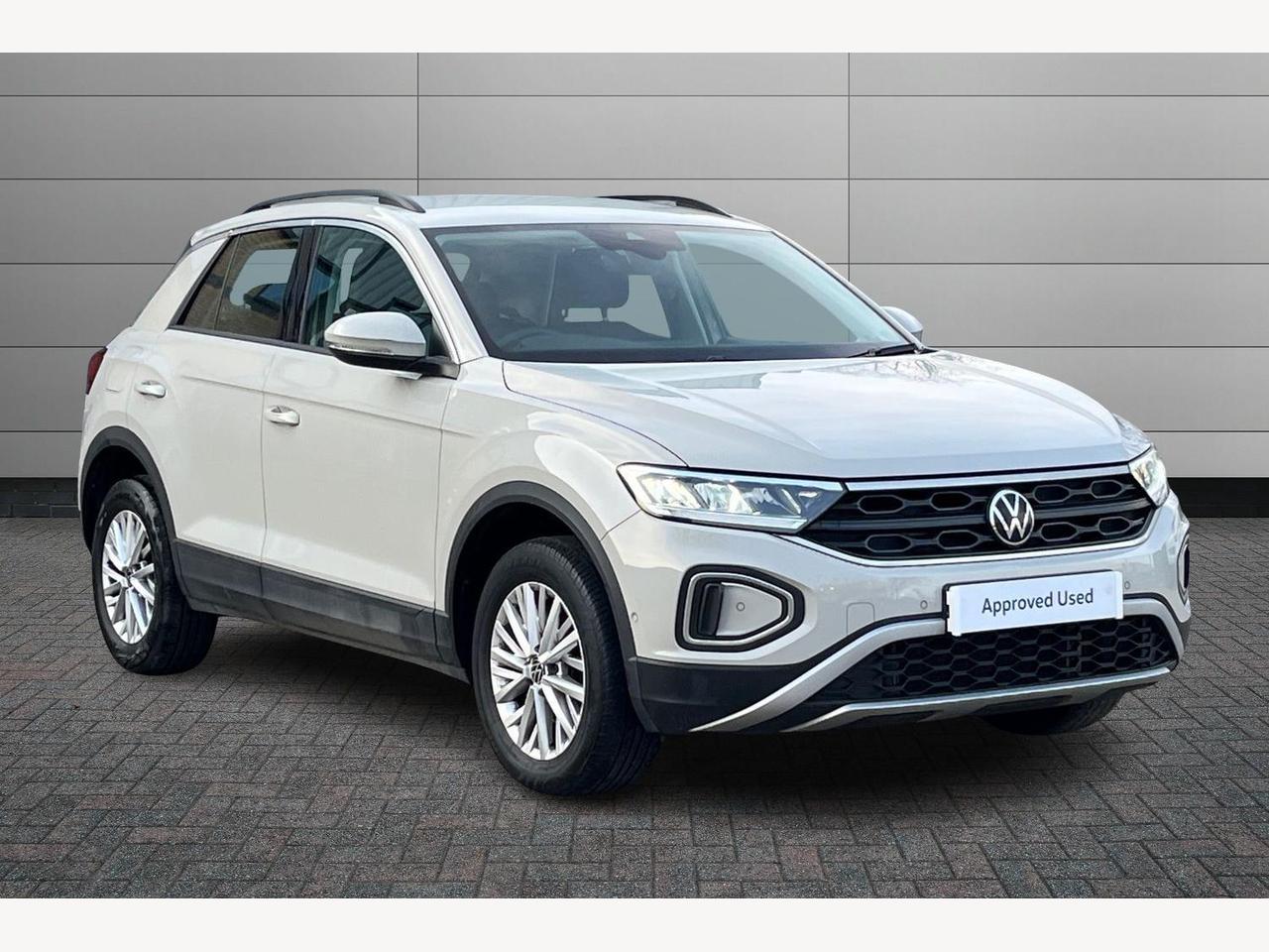 Main listing image - Volkswagen T-Roc