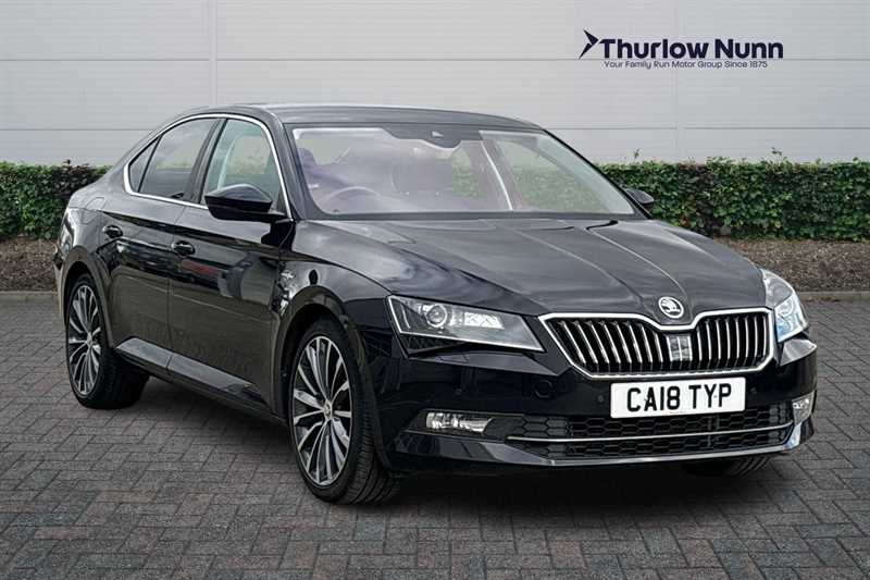 Main listing image - Skoda Superb