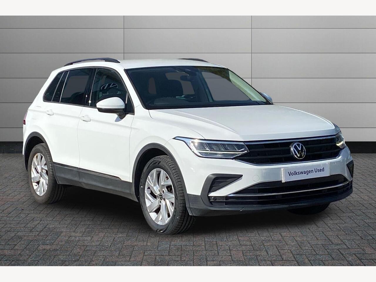 Main listing image - Volkswagen Tiguan