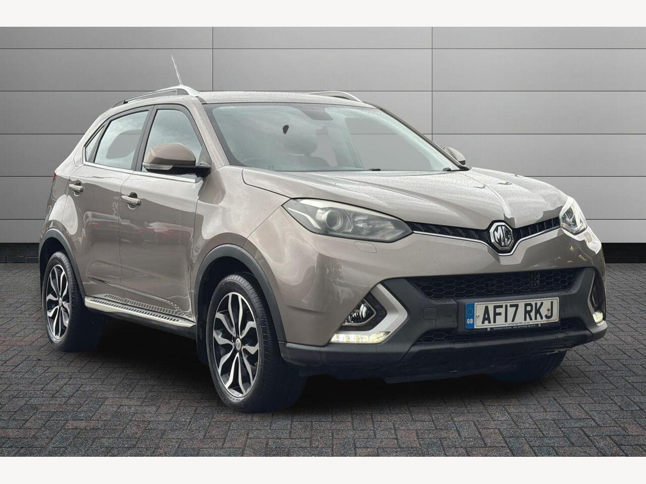 Main listing image - MG GS