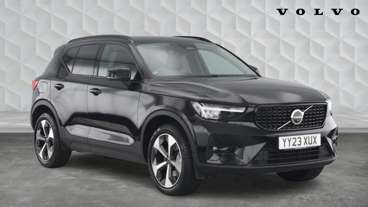 Main listing image - Volvo XC40