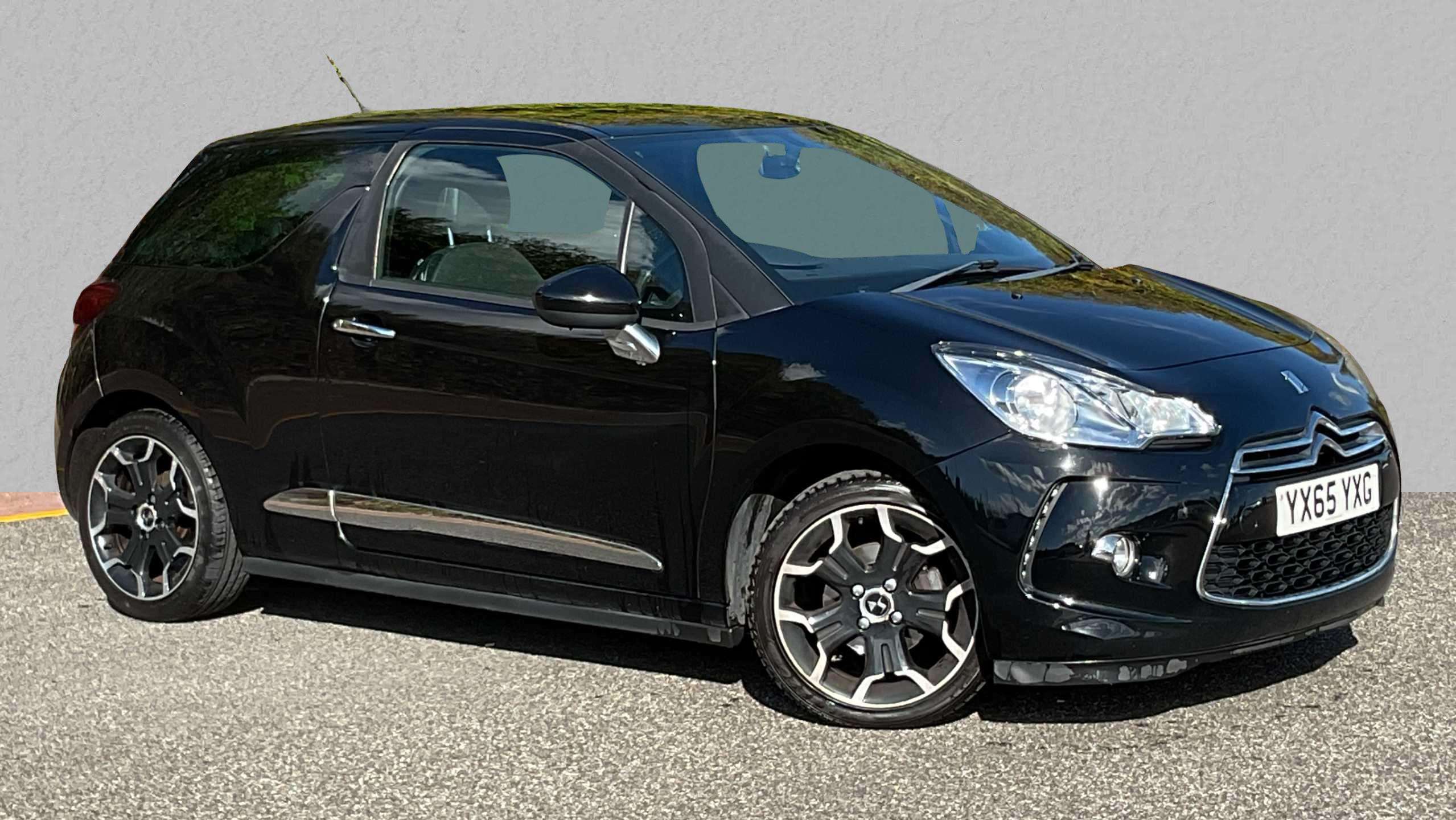Main listing image - DS DS 3
