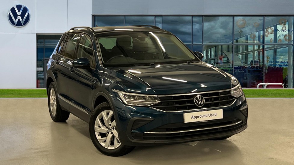 Main listing image - Volkswagen Tiguan