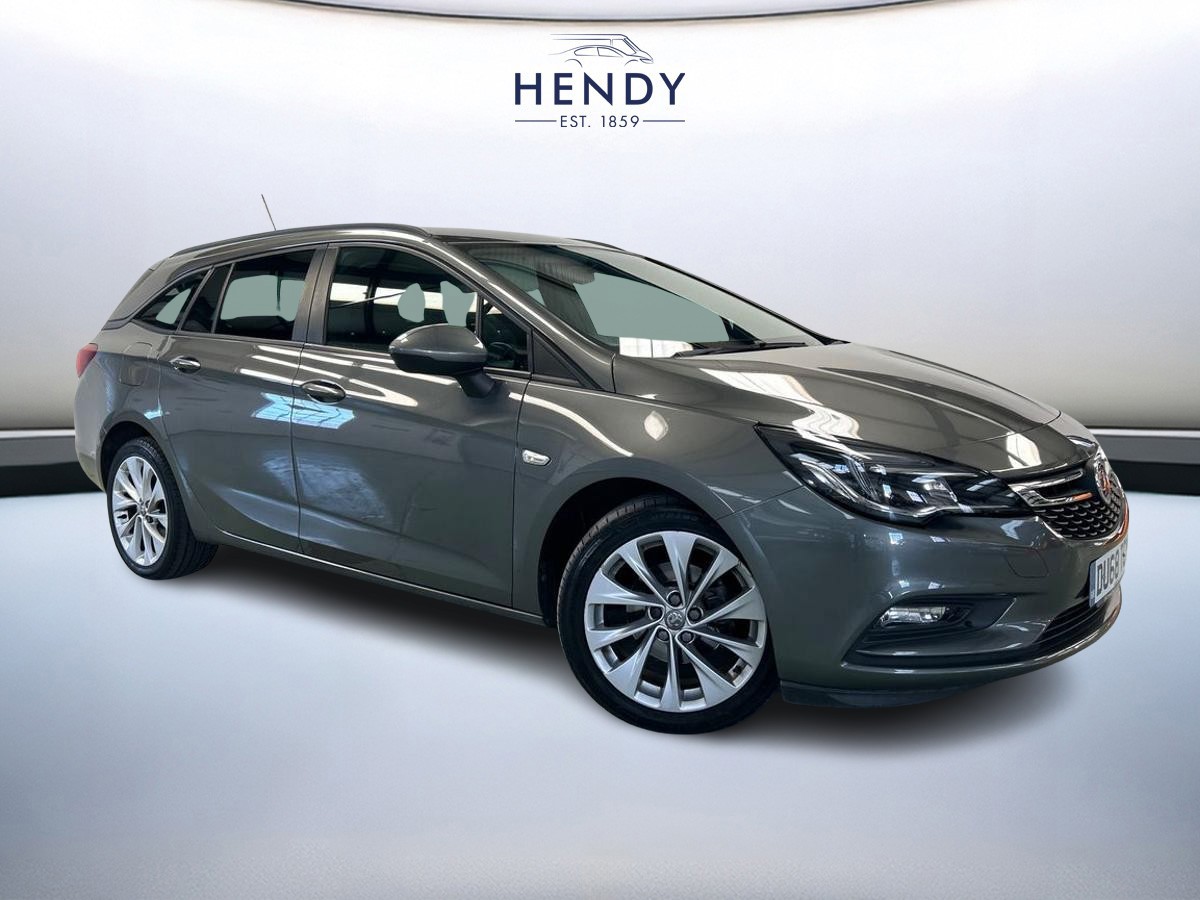 Main listing image - Vauxhall Astra Sports Tourer