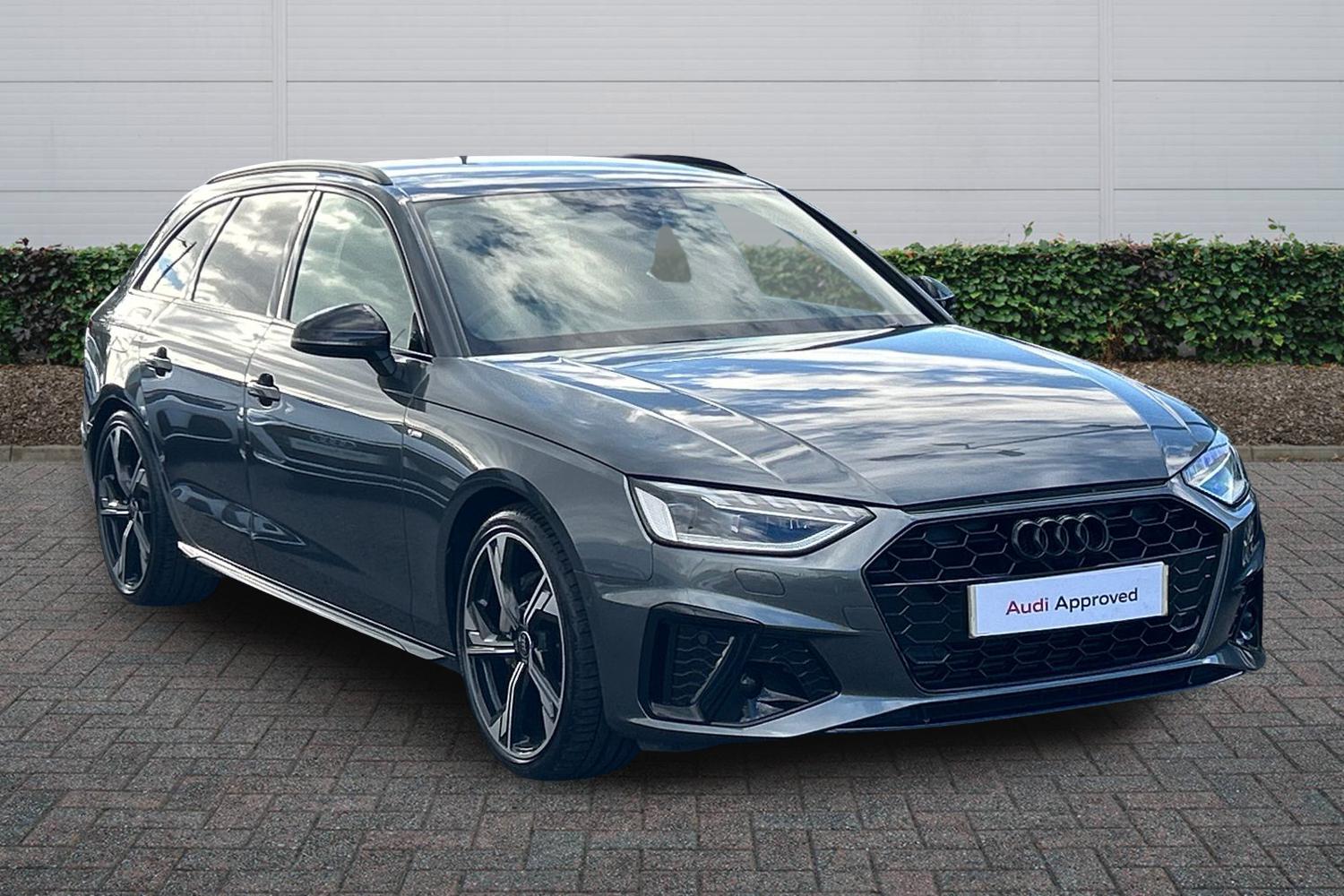 Main listing image - Audi A4