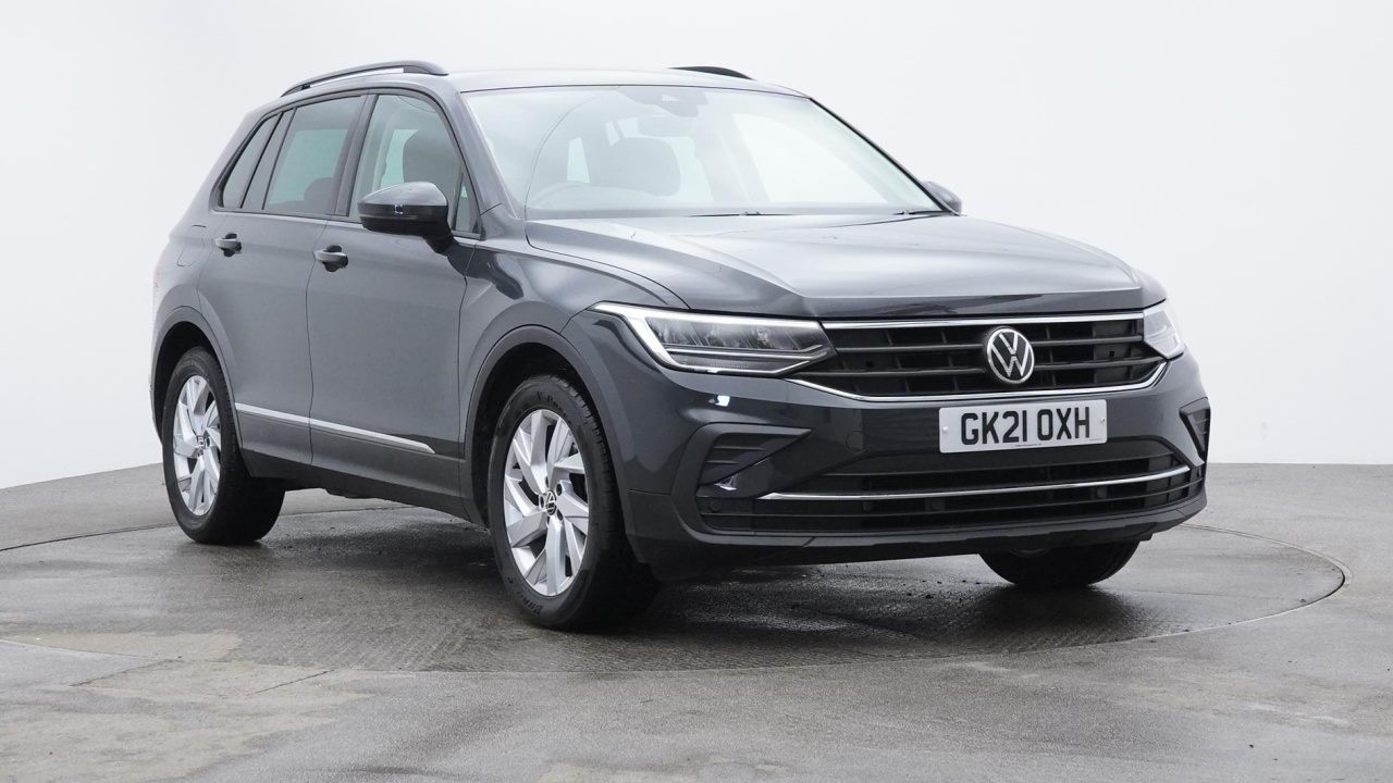 Main listing image - Volkswagen Tiguan