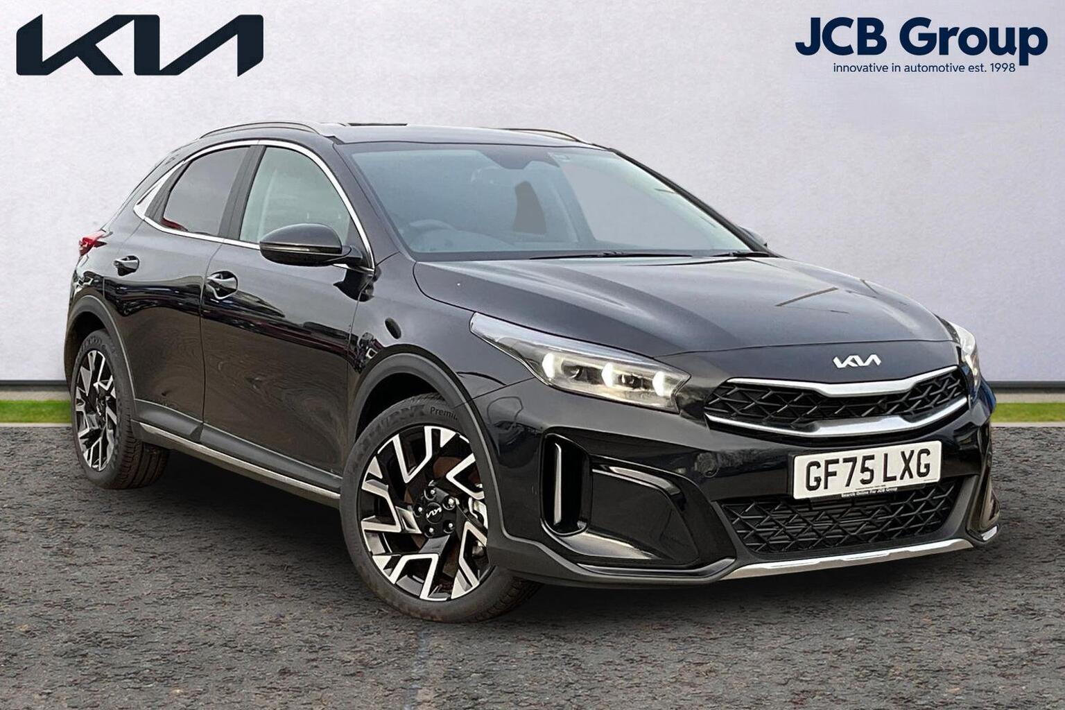 Main listing image - Kia XCeed