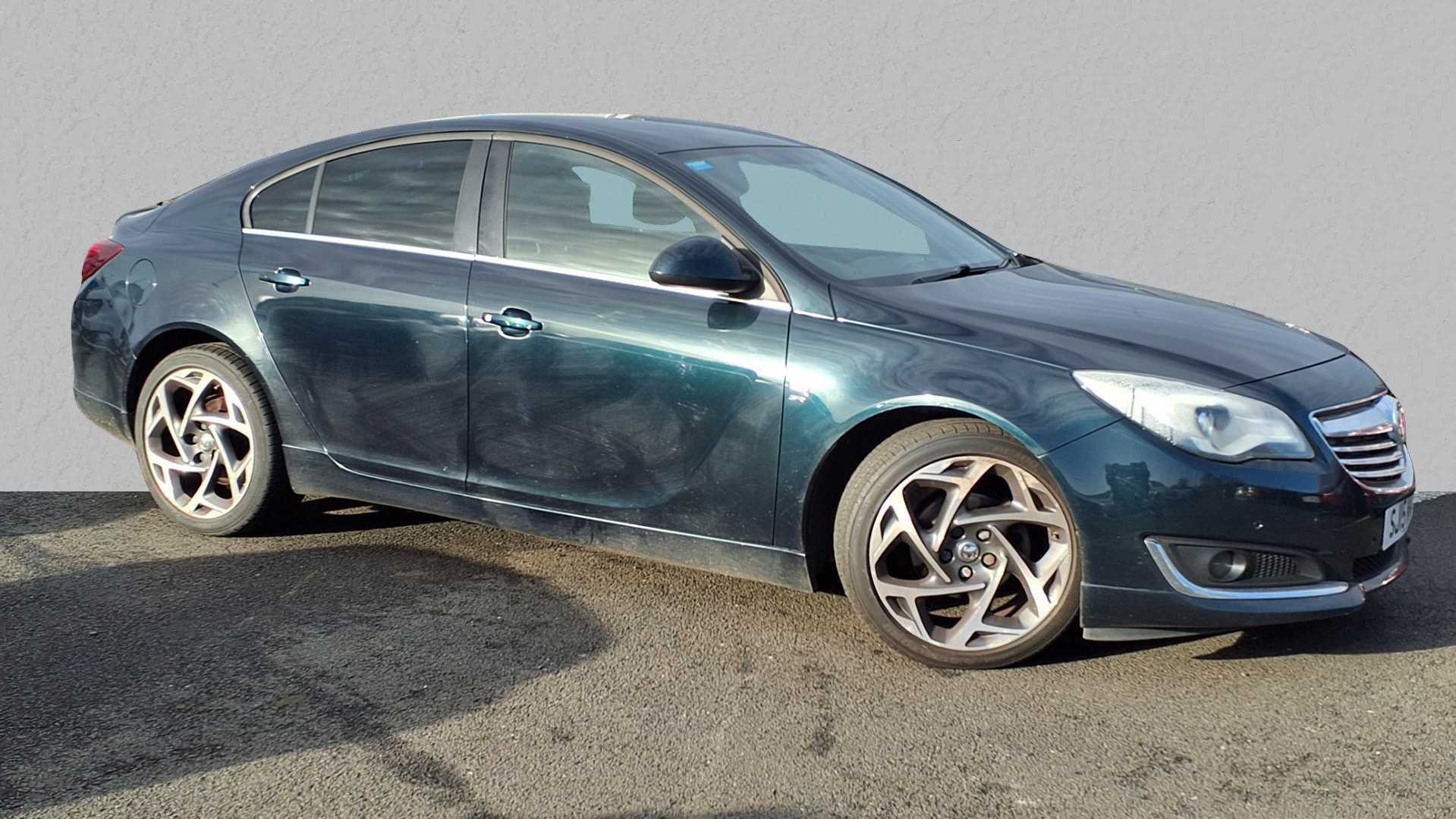 Main listing image - Vauxhall Insignia