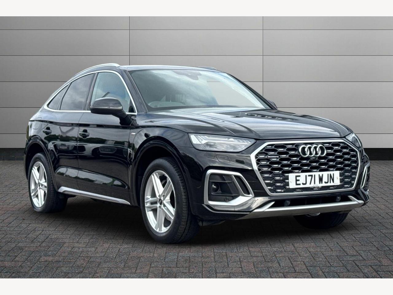 Main listing image - Audi Q5 Sportback