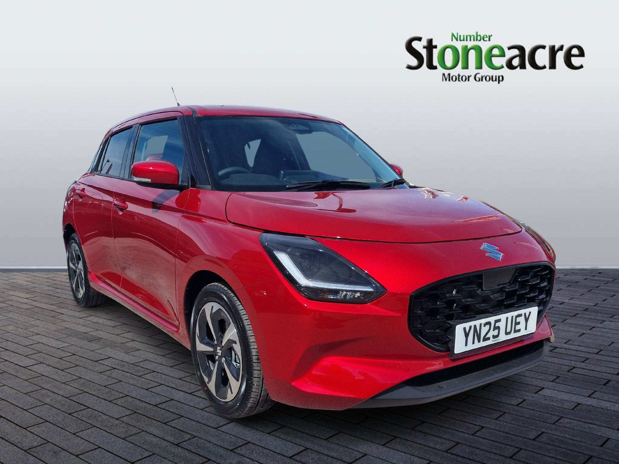 Main listing image - Suzuki Swift