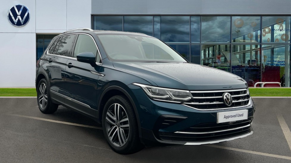 Main listing image - Volkswagen Tiguan