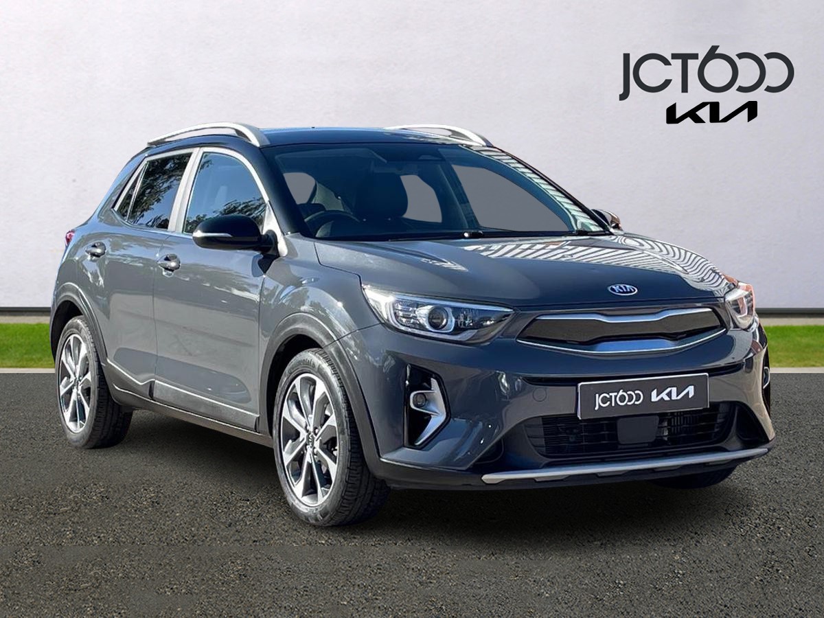 Main listing image - Kia Stonic
