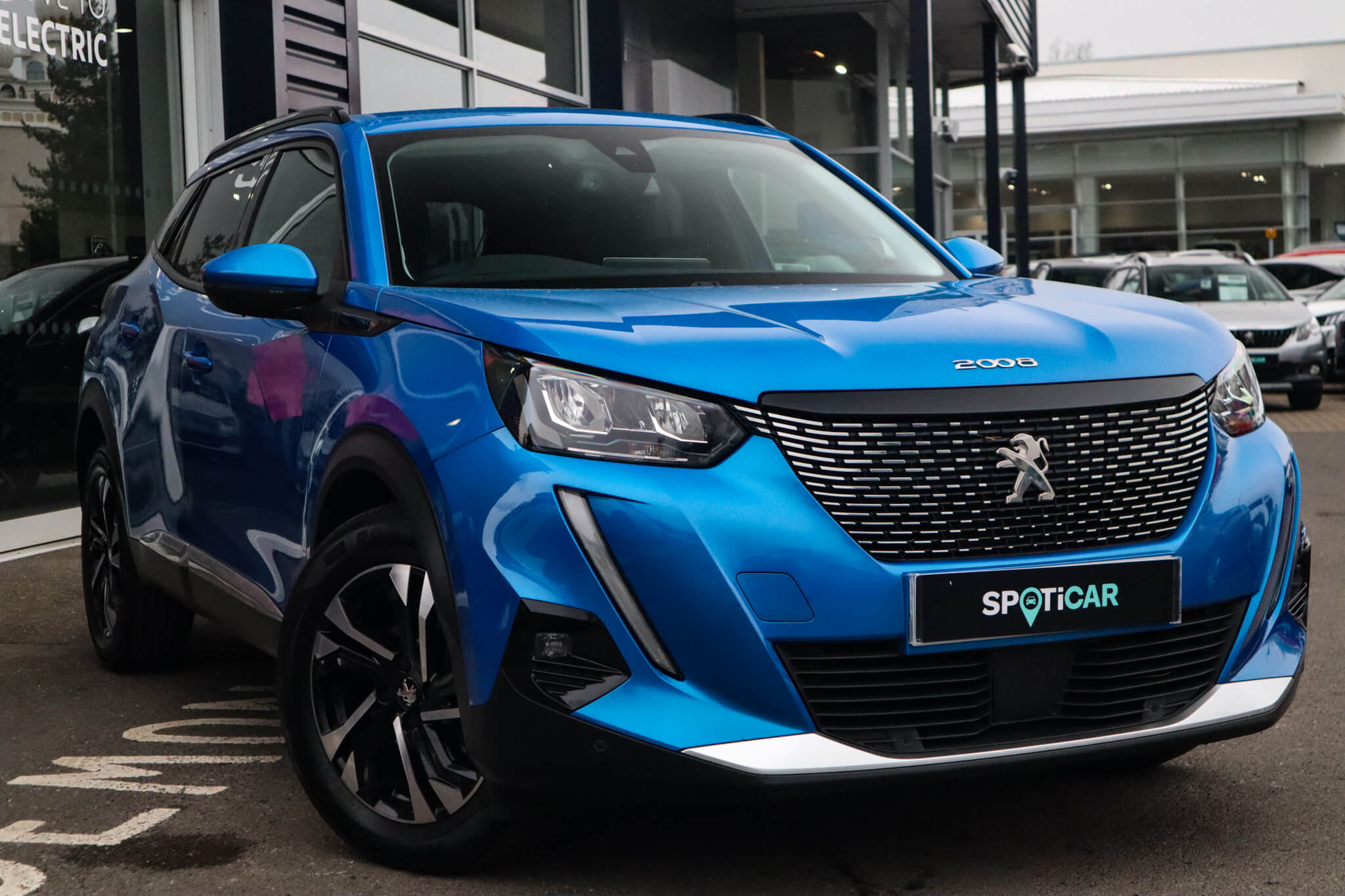 Main listing image - Peugeot 2008