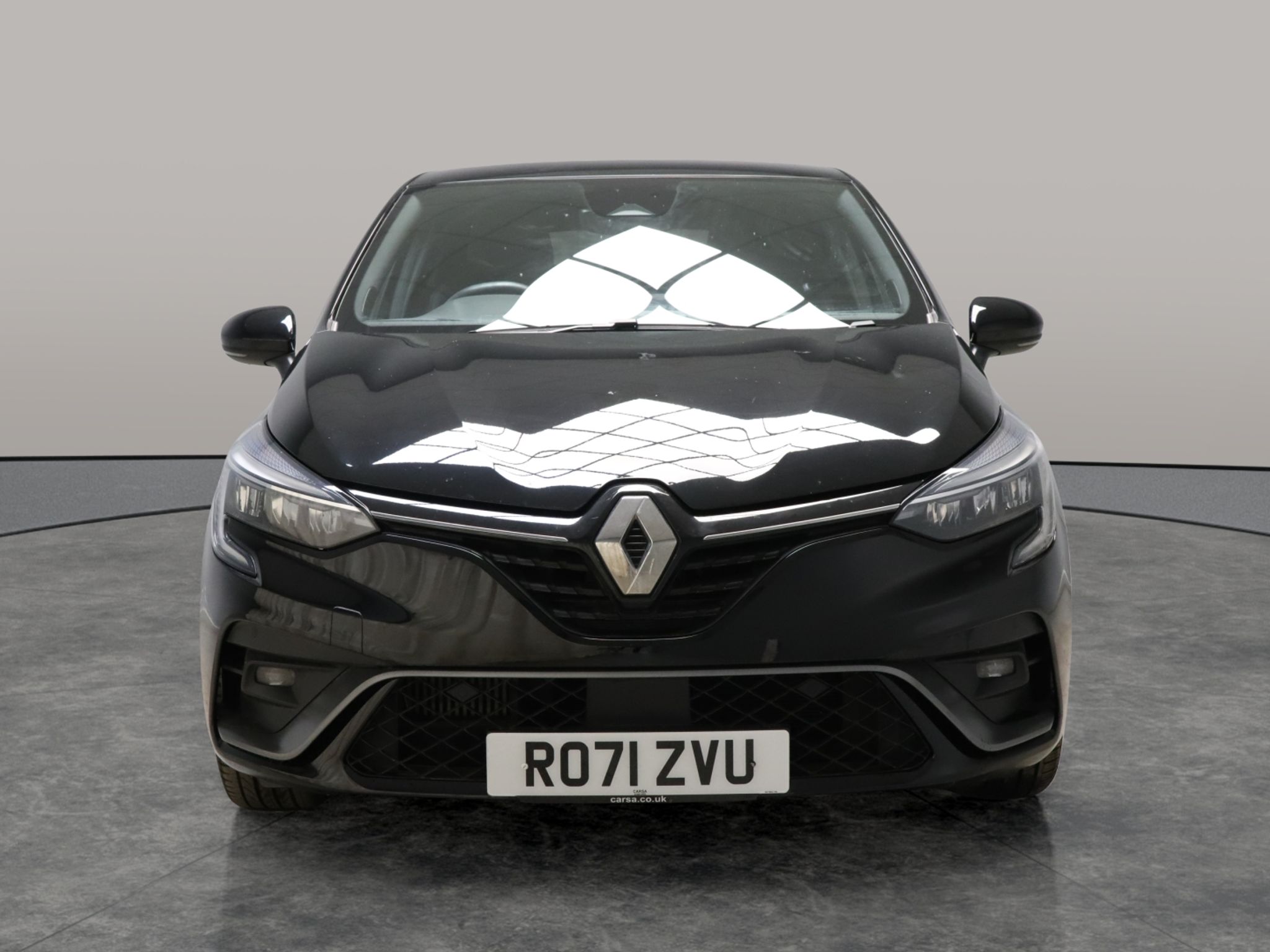 Main listing image - Renault Clio