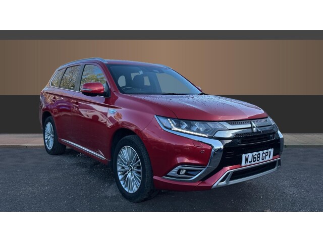 Main listing image - Mitsubishi Outlander