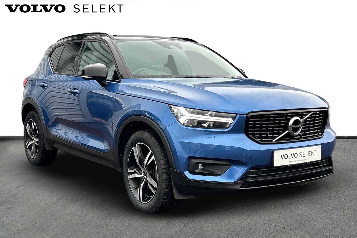 Main listing image - Volvo XC40