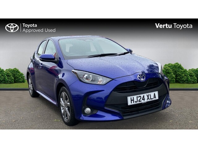 Main listing image - Toyota Yaris