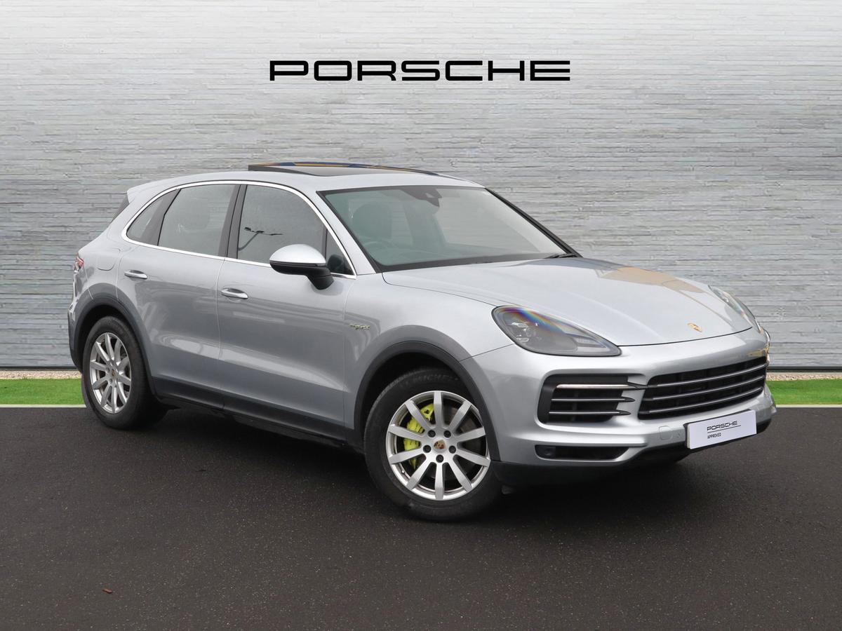 Main listing image - Porsche Cayenne