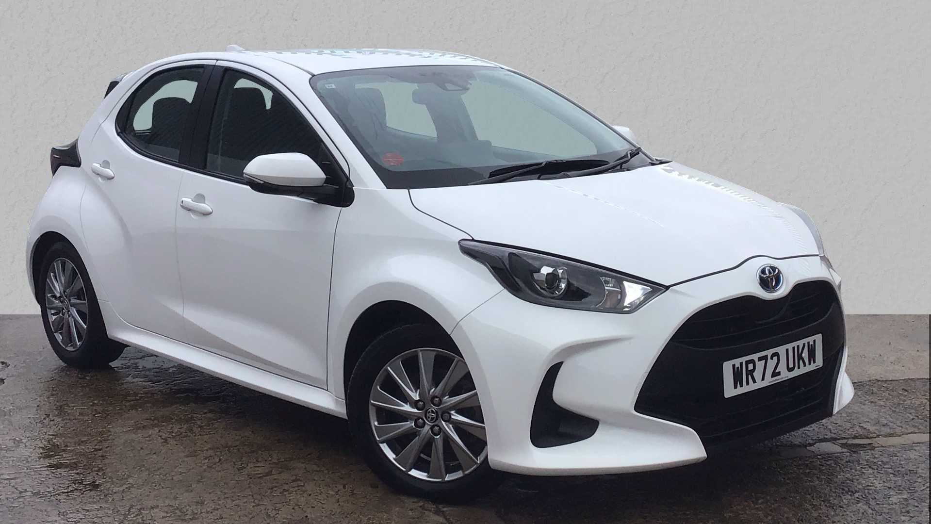 Main listing image - Toyota Yaris