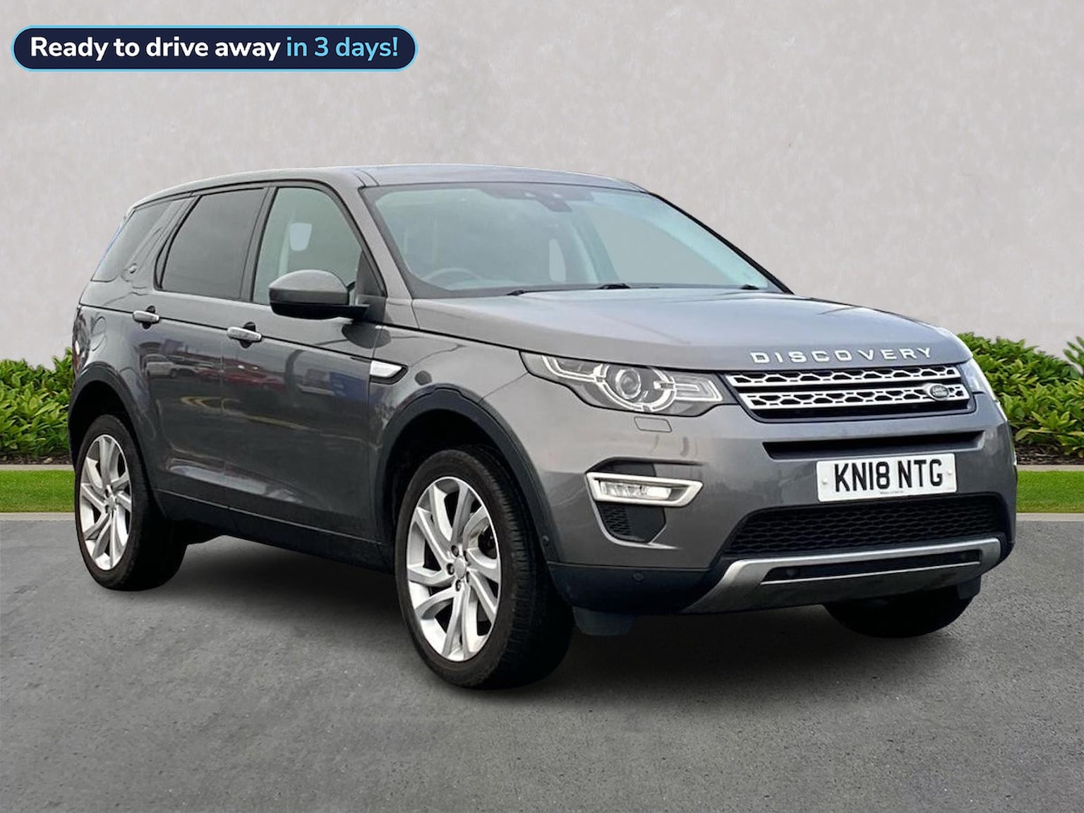 Main listing image - Land Rover Discovery Sport