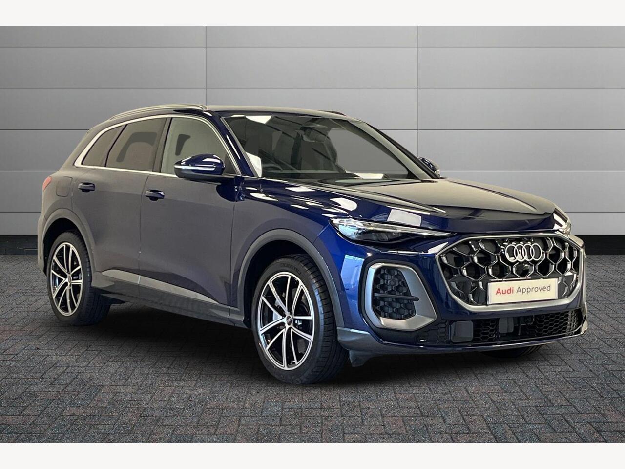 Main listing image - Audi Q5