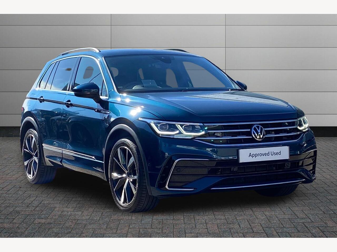 Main listing image - Volkswagen Tiguan