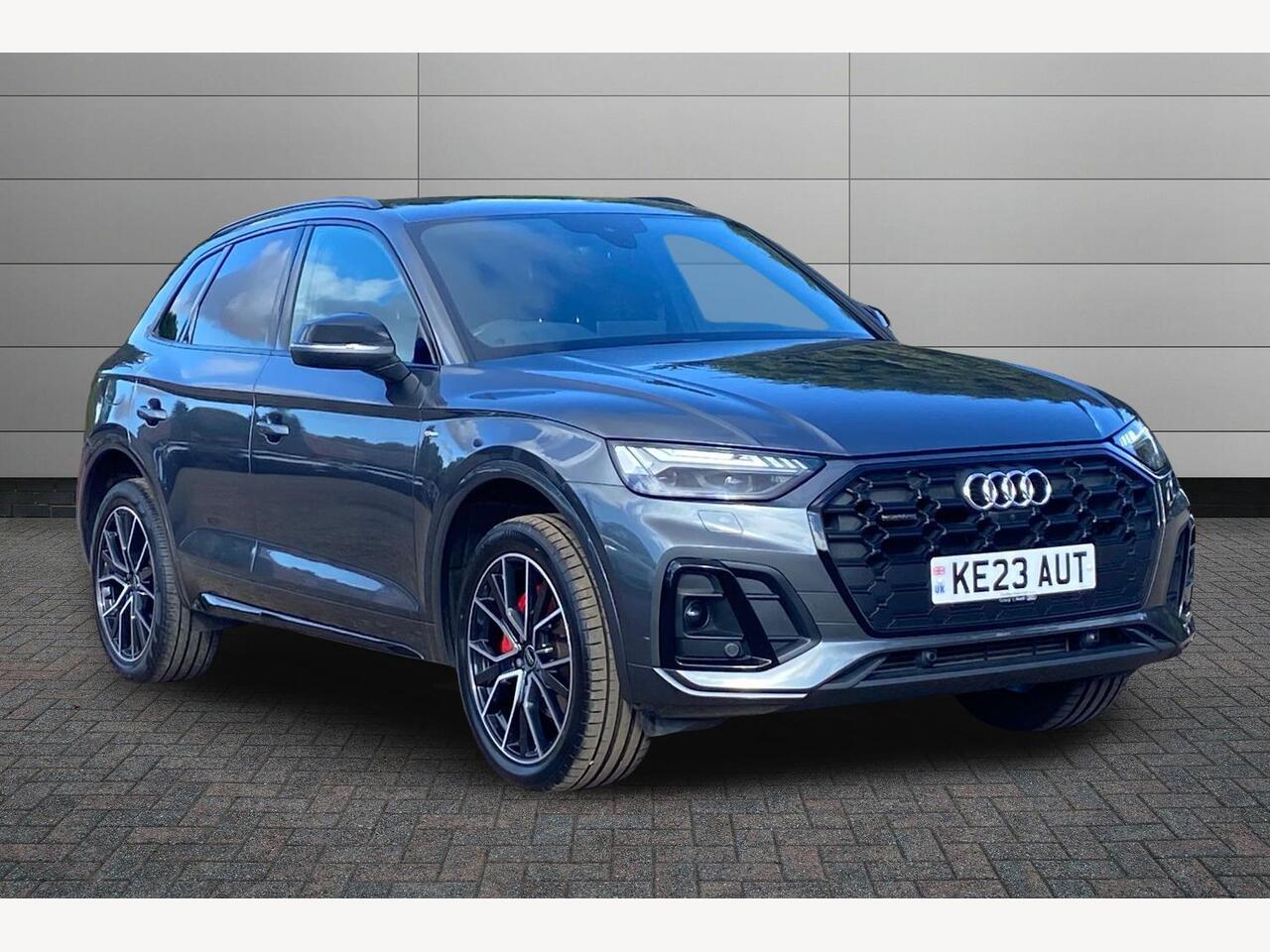 Main listing image - Audi Q5