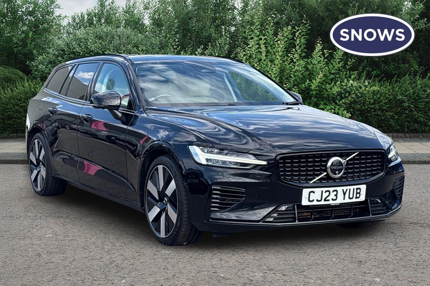 Main listing image - Volvo V60