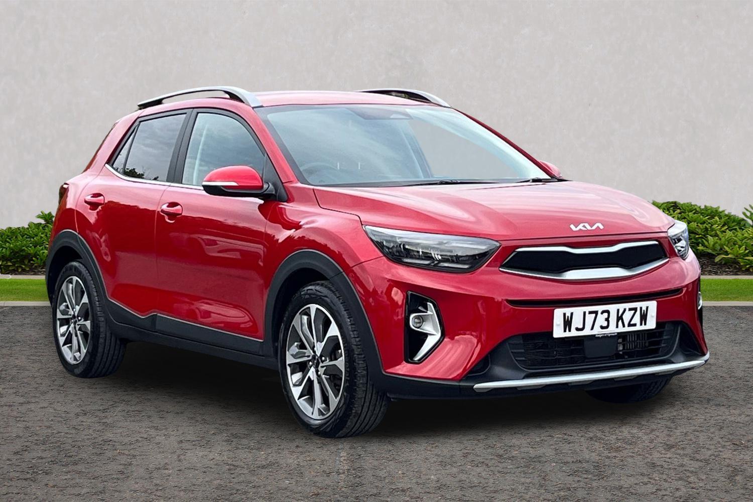 Main listing image - Kia Stonic