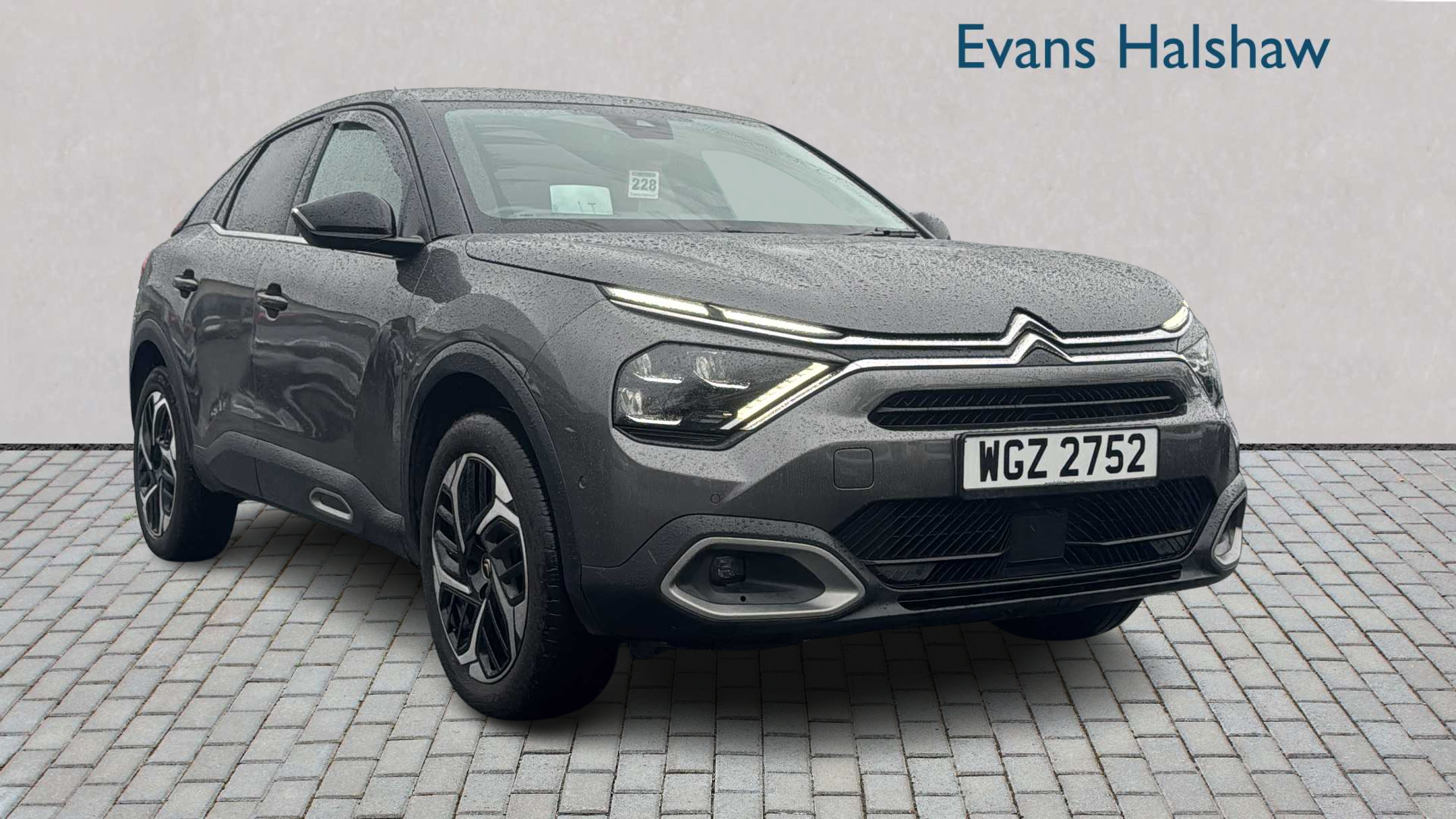 Main listing image - Citroen C4