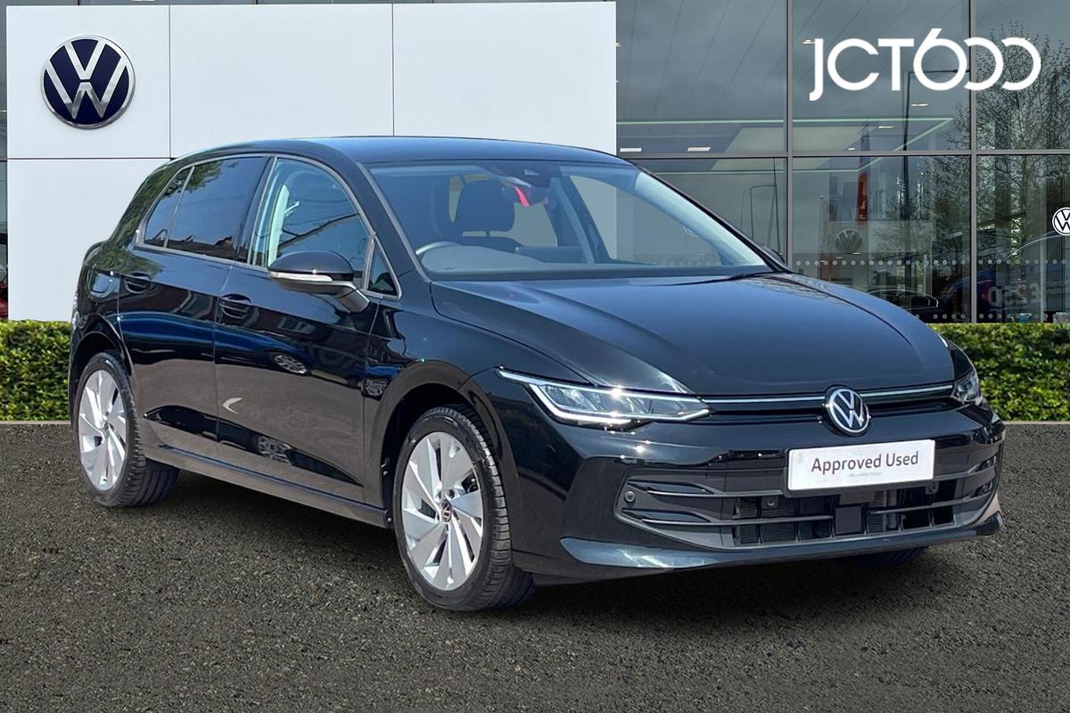 Main listing image - Volkswagen Golf