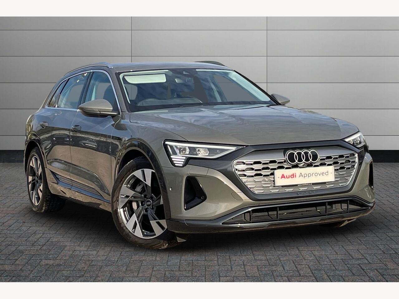 Main listing image - Audi Q8 e-tron