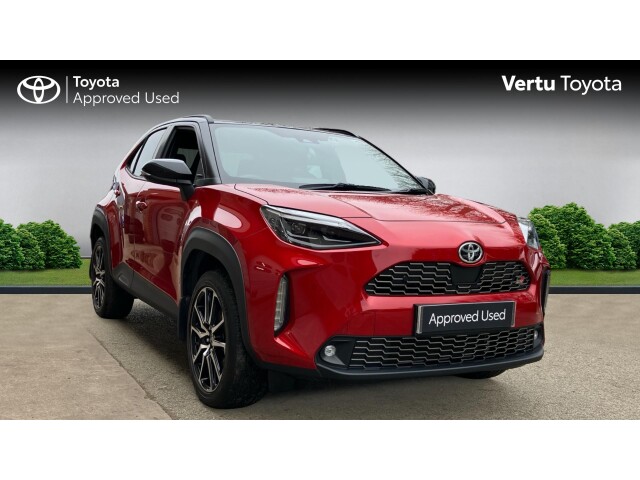 Main listing image - Toyota Yaris Cross