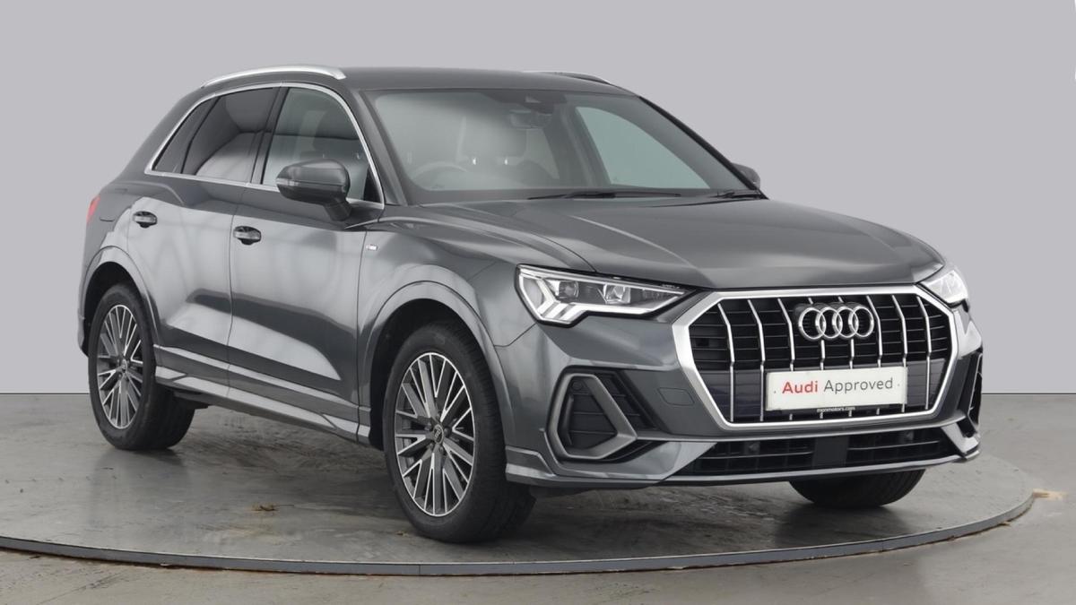 Main listing image - Audi Q3