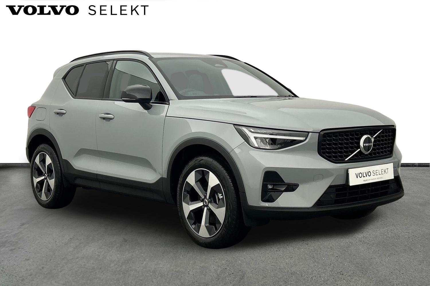Main listing image - Volvo XC40