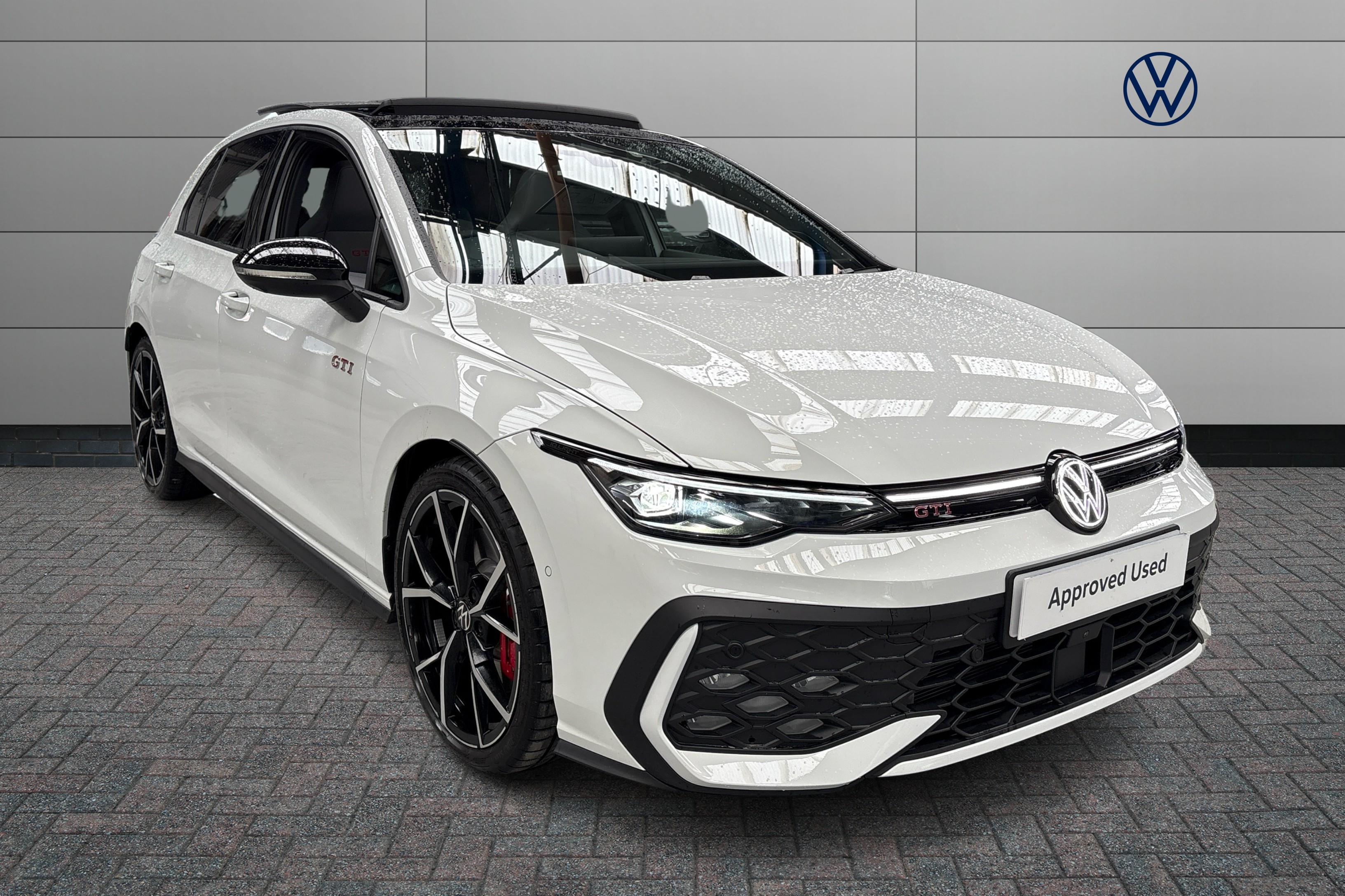 Main listing image - Volkswagen Golf GTI