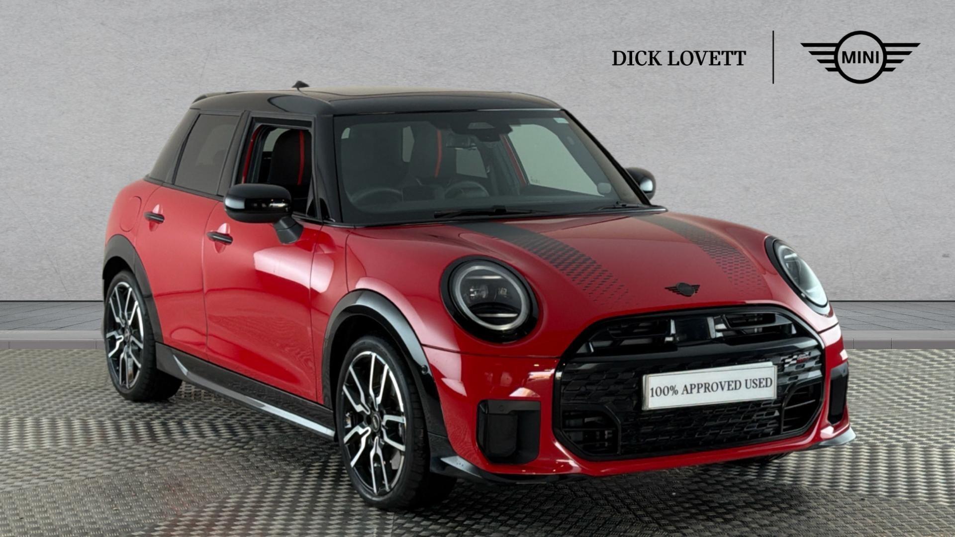 Main listing image - MINI Hatchback 5dr