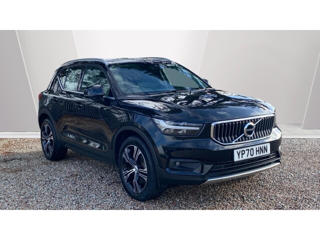 Main listing image - Volvo XC40 Recharge