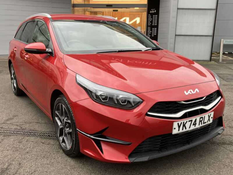 Main listing image - Kia Ceed SW