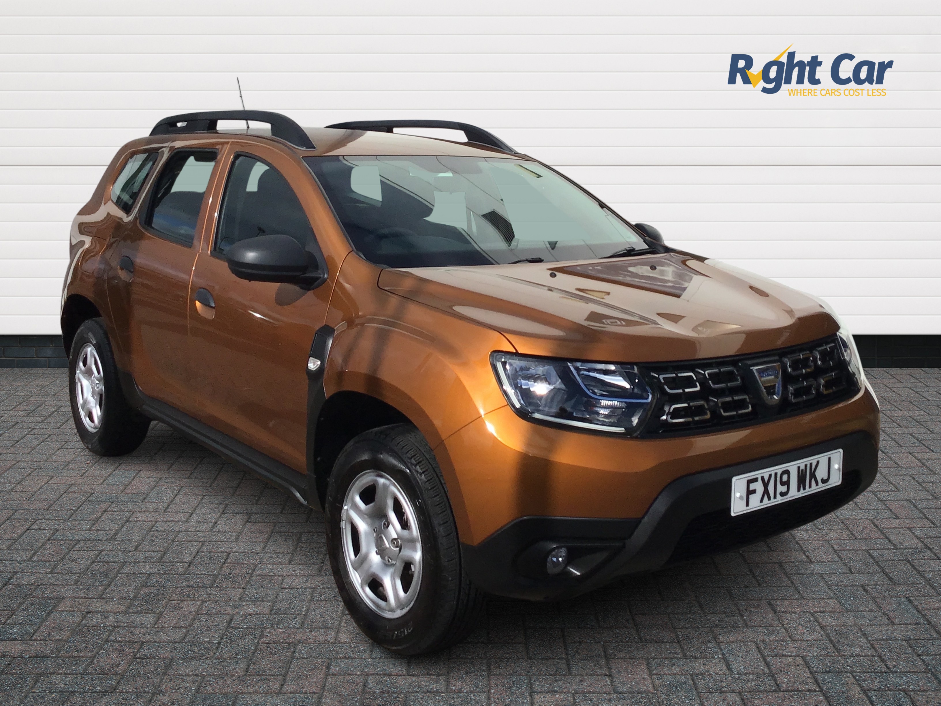 Main listing image - Dacia Duster