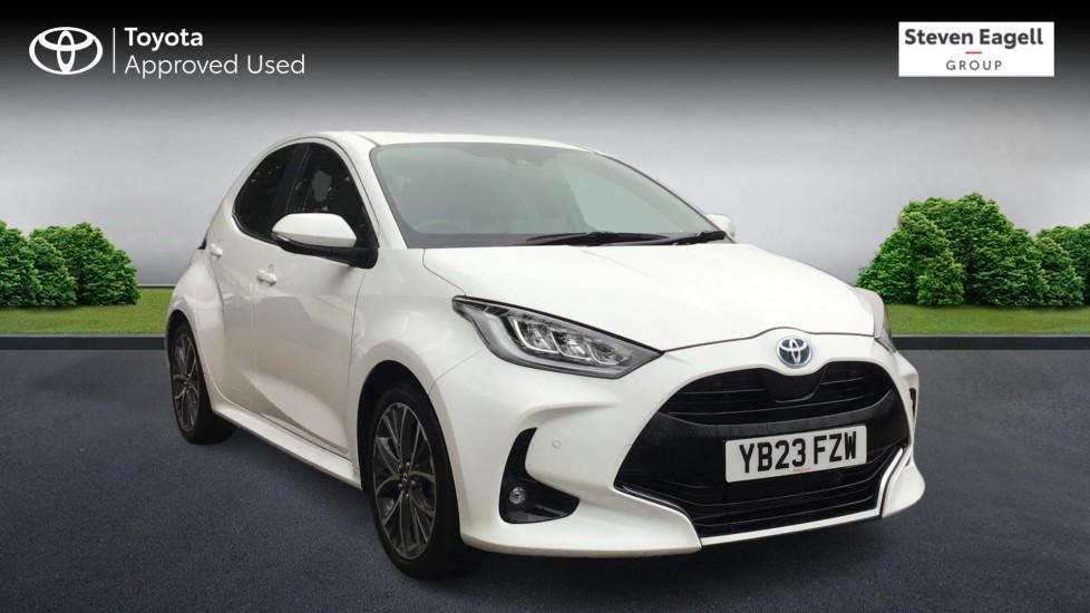 Main listing image - Toyota Yaris