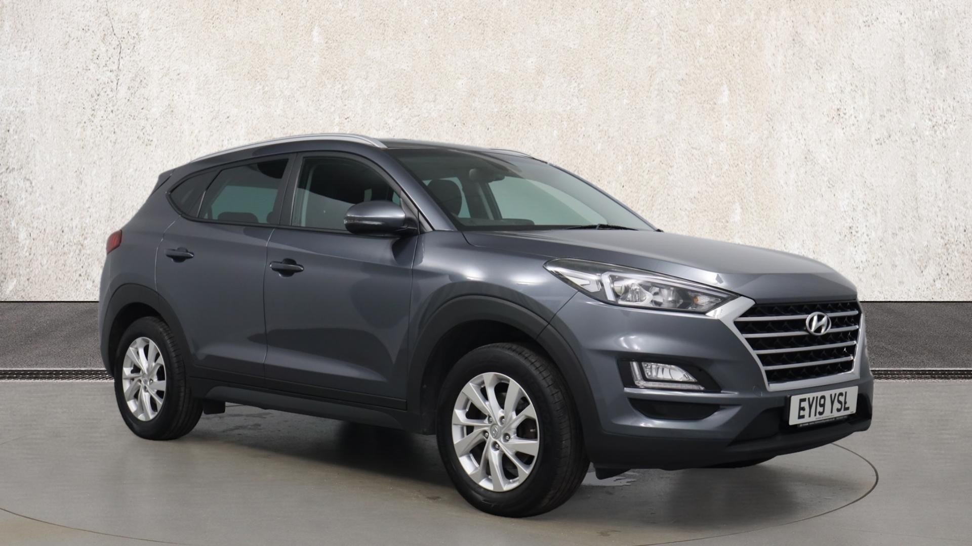 Main listing image - Hyundai Tucson