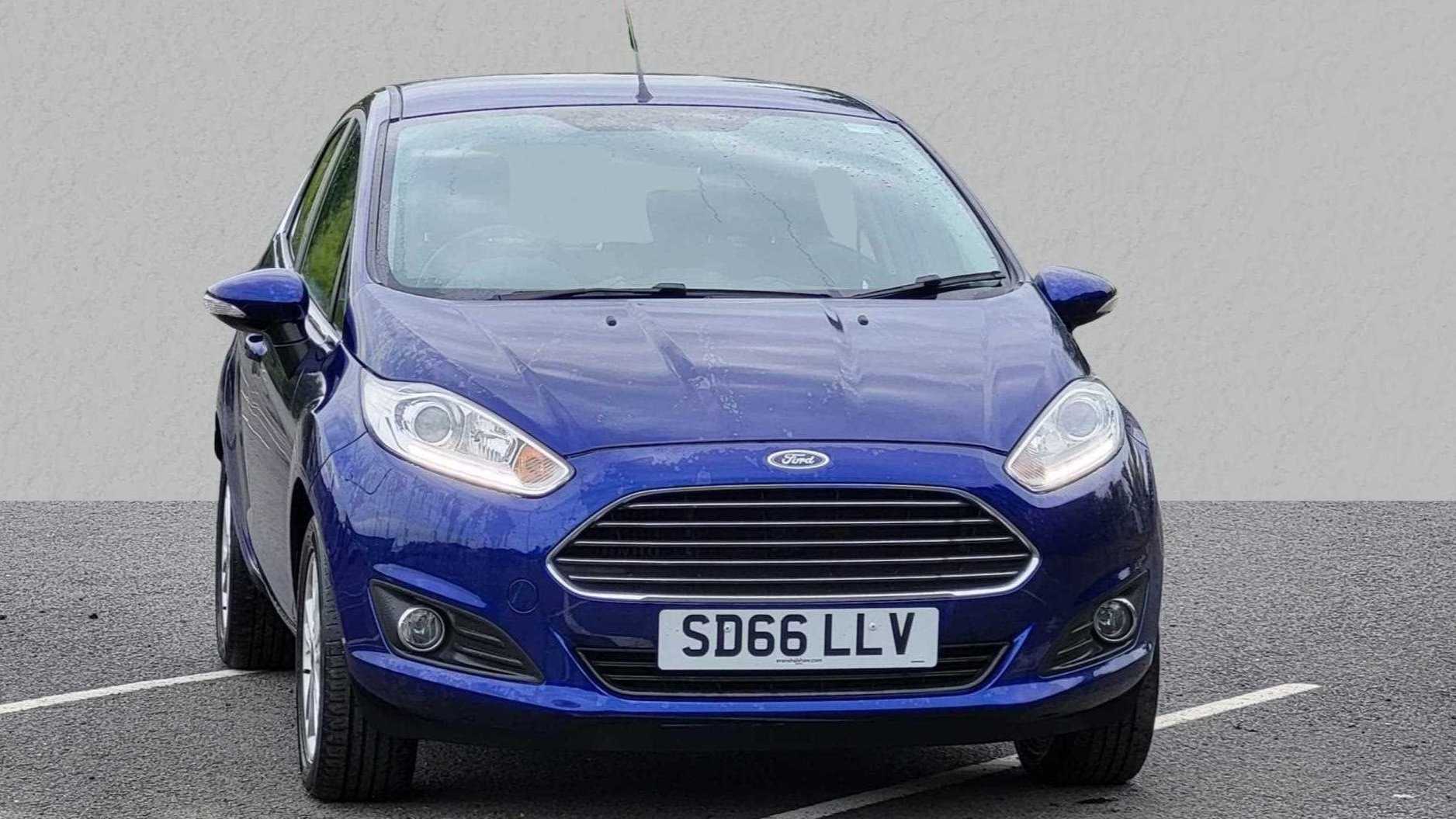 Main listing image - Ford Fiesta